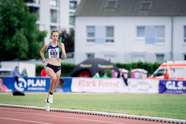 Hanna Klein (LAV Stadtwerke Tuebingen) am 29.05.2022 waehrend der Deutschen Meisterschaften Langstaffel im Otto-Schott-Sportzentrum in Mainz